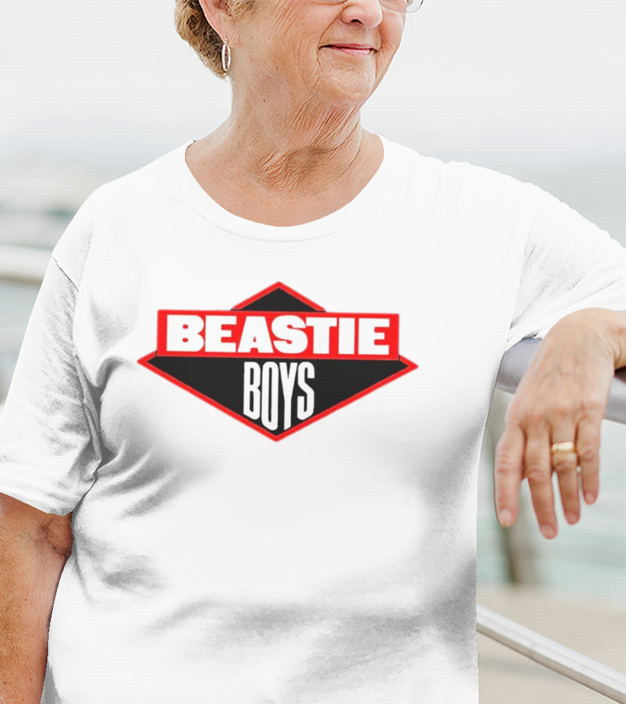 BEASTIE BOYS Diamond Logo Vintage Band Music Merchandise T-Shirt