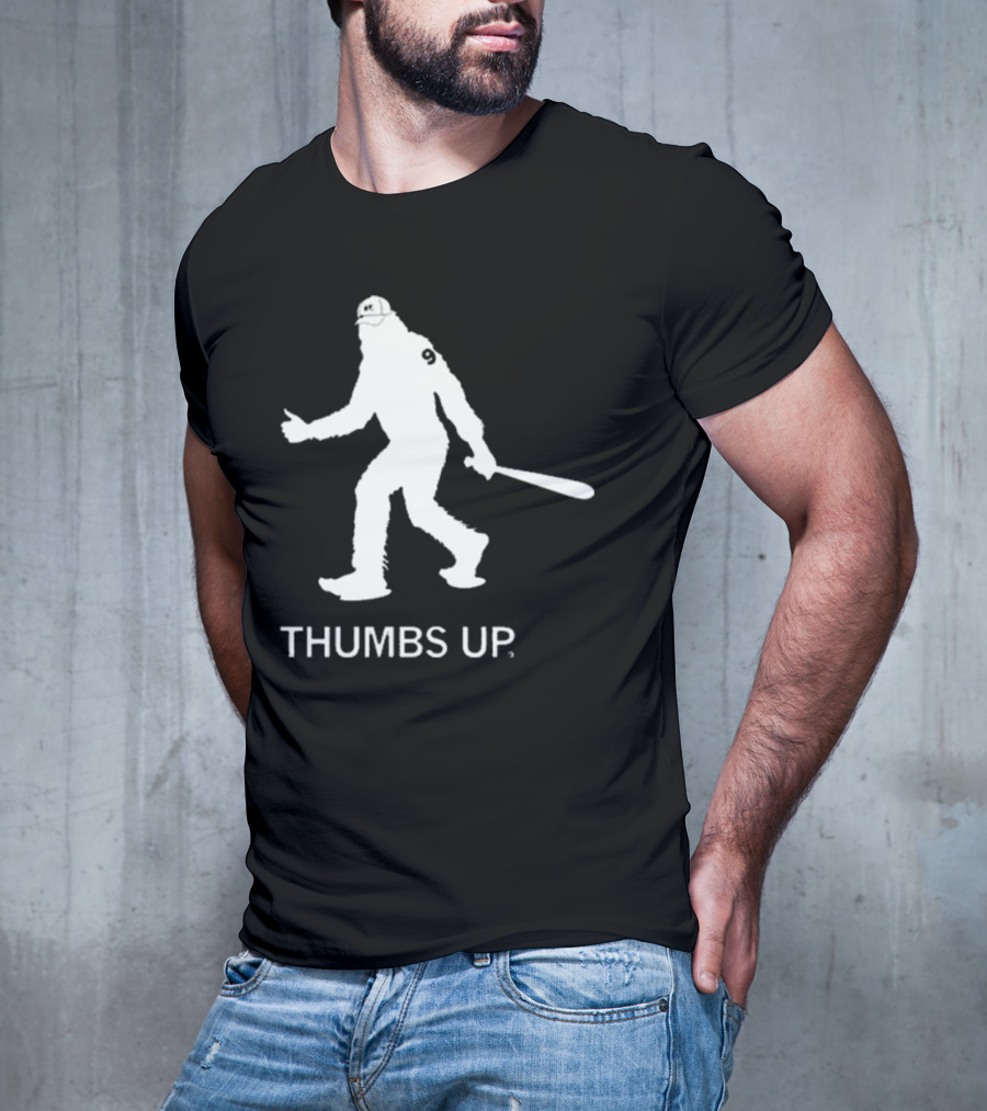 THUMBS UP Bigfoot Baseball Player Vintage T-Shirt