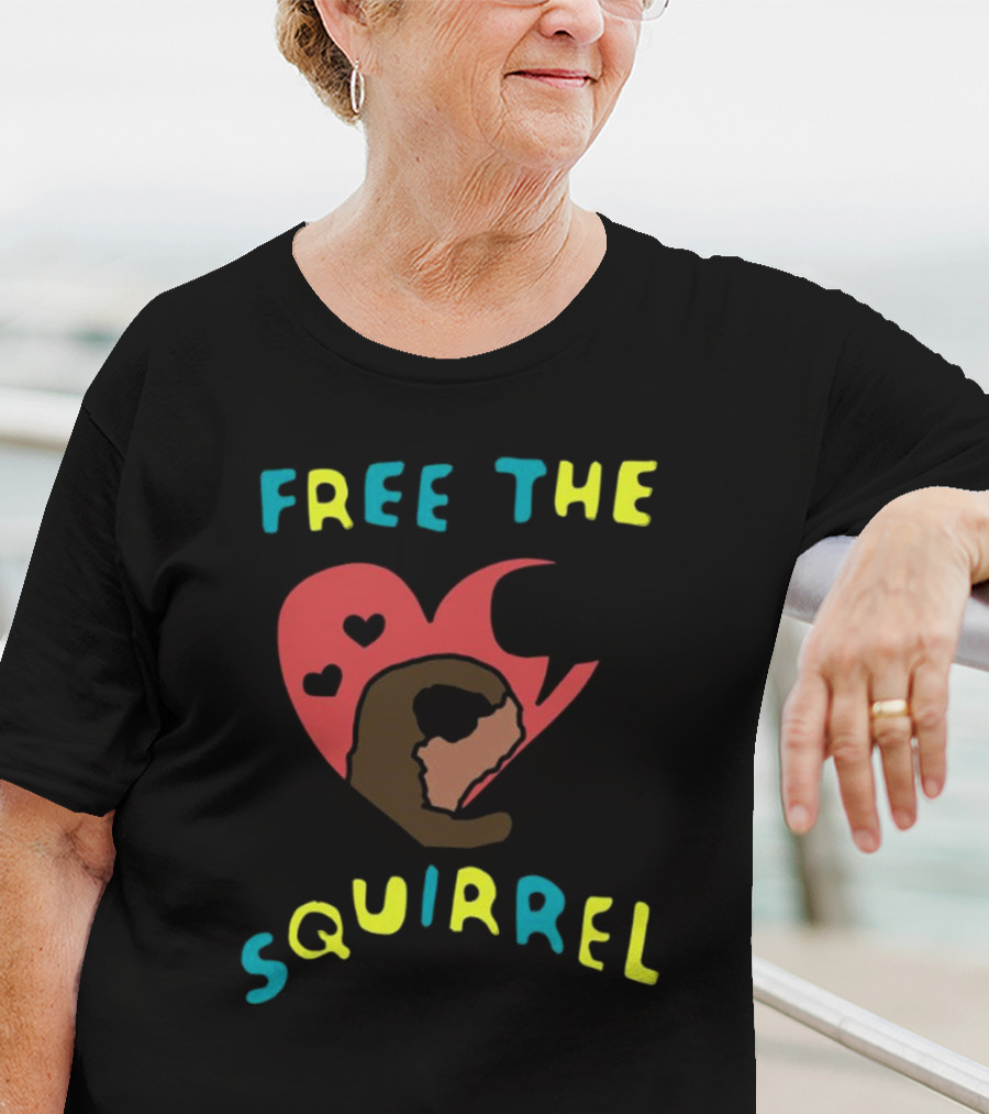 Free The Squirrel I Like Trains Heart Speech Bubble T-Shirt