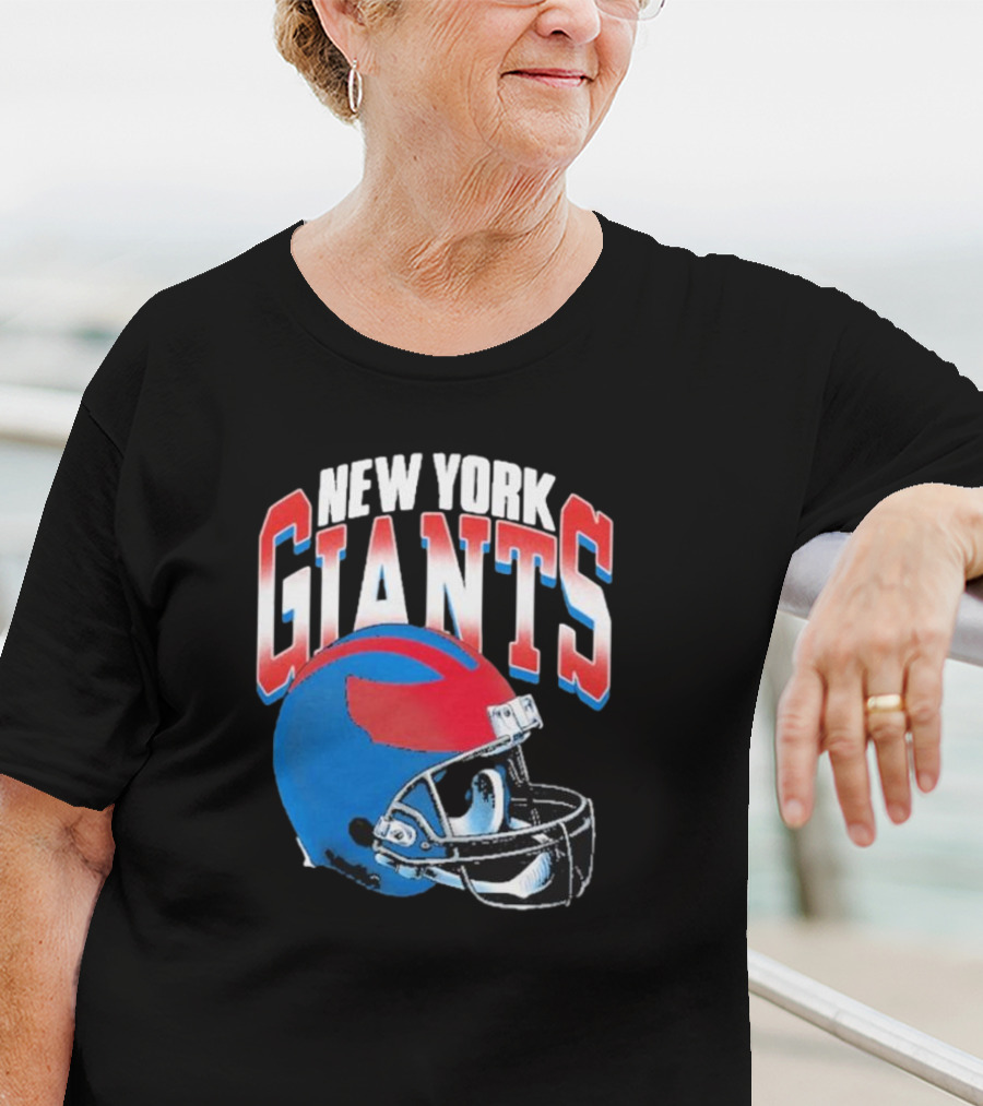 New York Giants NFL Helmet Gradient T-Shirt