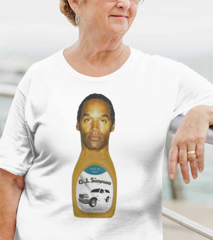 O.J. Simpson Rest In Pulp Illegal Car Chase Bottle T-Shirt