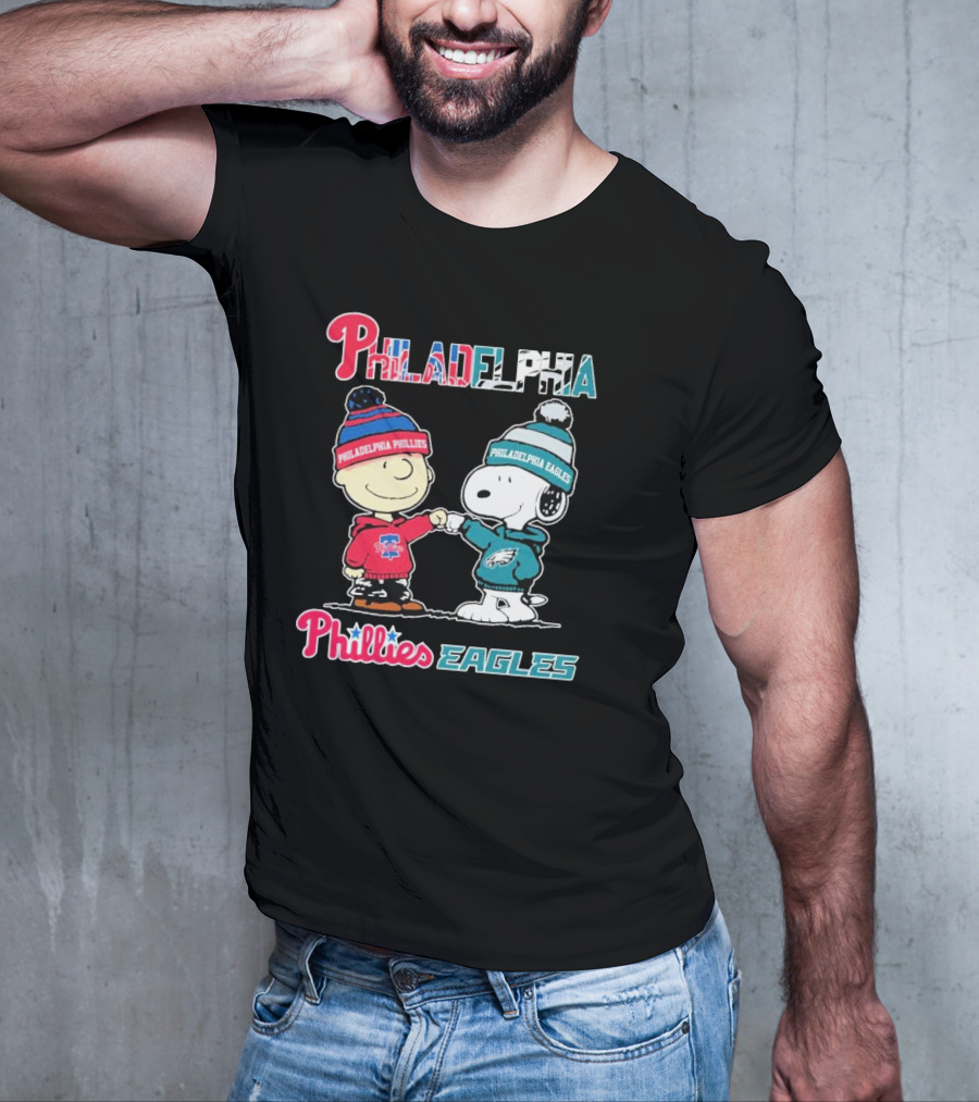 Philadelphia Phillies Eagles Snoopy Charlie Brown Fist Bump Collaboration T-Shirt