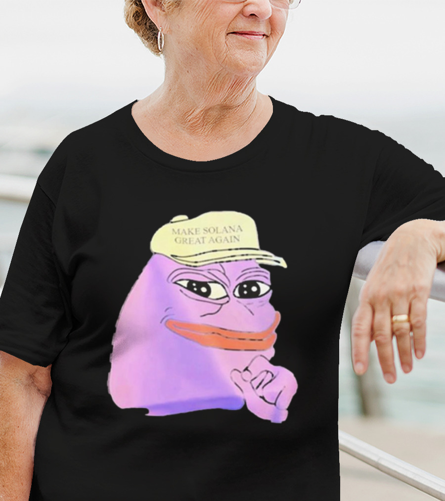 Purple Pepe Make Solana Great Again Hat T-Shirt