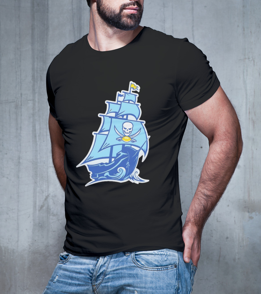 Tampa Bay Buccaneers Rays Ship Skull NFL MLB Mashup T-Shirt