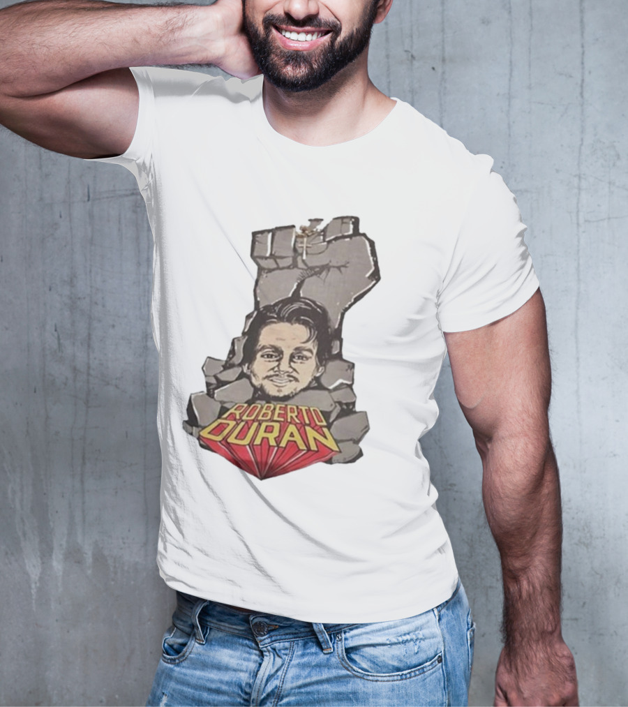 Roberto Duran Fist Breaking Through Vintage Boxing T-Shirt