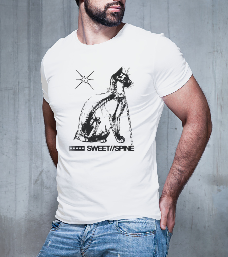 SWEET//SPINE Cat With Starburst And Chain Detail T-Shirt