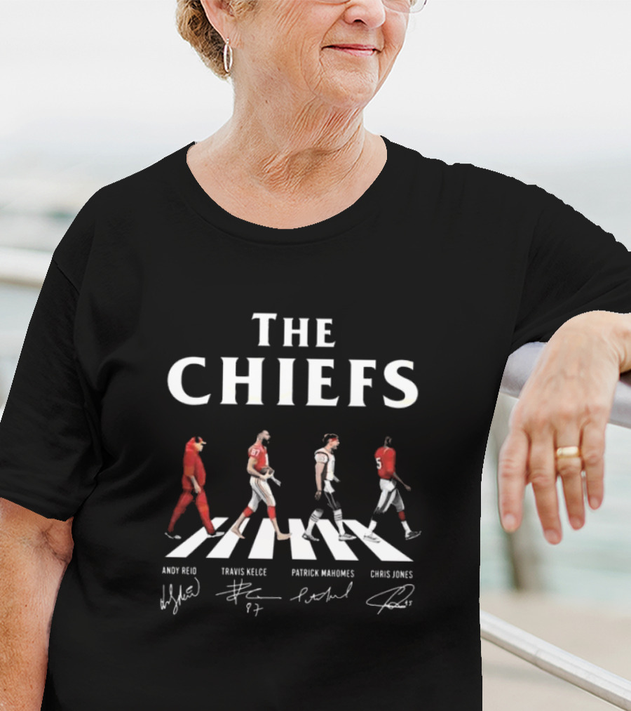 The Chiefs Andy Reid Travis Kelce Patrick Mahomes Chris Jones Walking Signatures T-Shirt