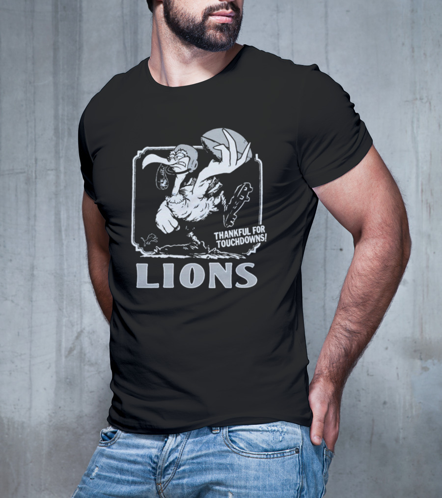 Detroit Lions NFL Vulture Football Thankful For Touchdowns T-Shirt