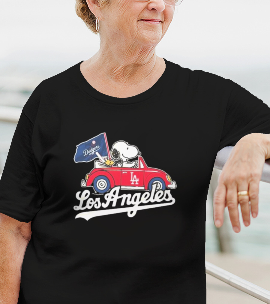 Snoopy Woodstock Driving Car Los Angeles Dodgers Flag T-Shirt