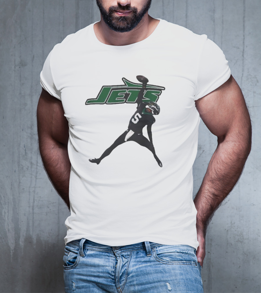 Garrett Wilson 5 New York Jets NFL Player Pose With Jets T-Shirt