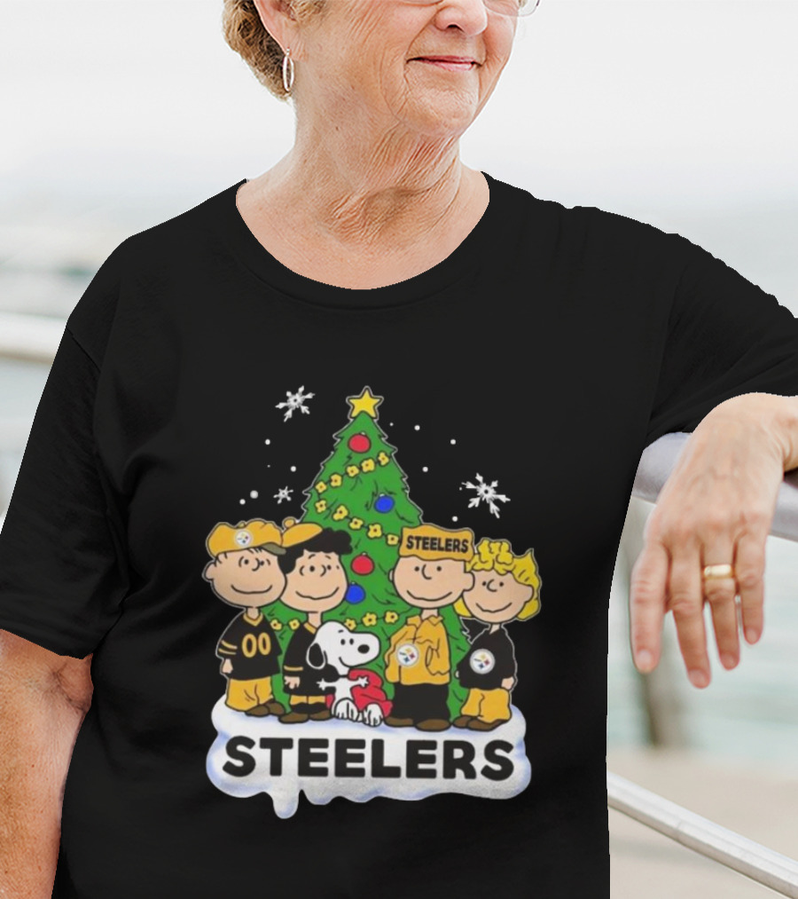 Peanuts Characters Pittsburgh Steelers Christmas T-Shirt
