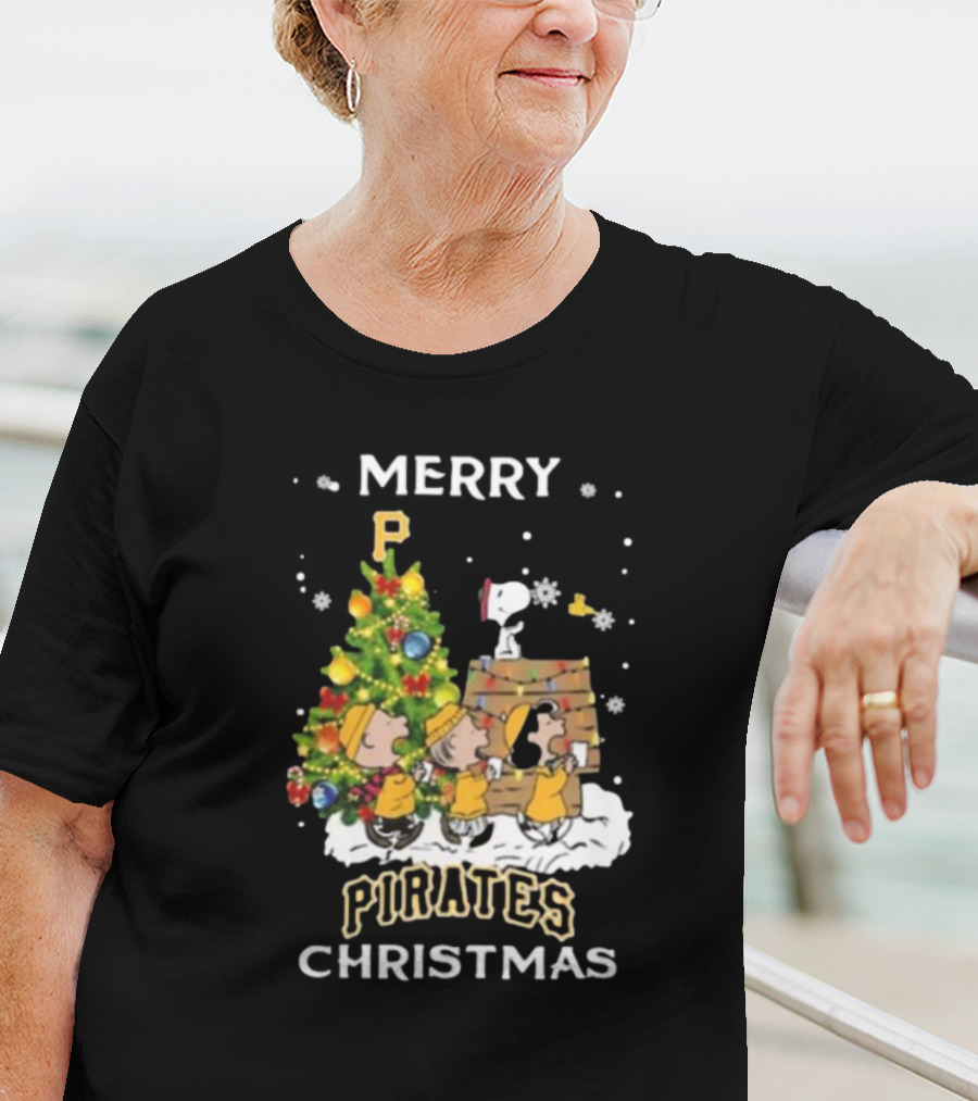 Pittsburgh Pirates X Snoopy Merry Pirates Christmas T-Shirt