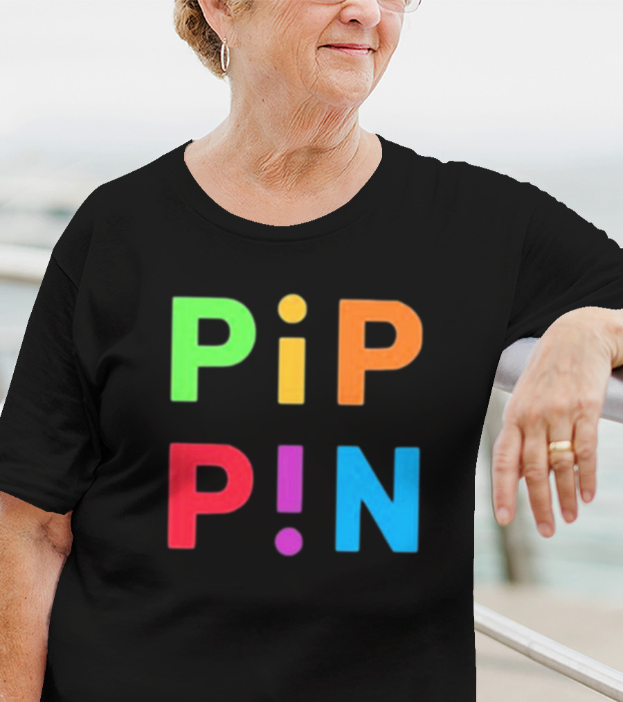 Ronscompvids Macintosh Librarian PiP PiN T-Shirt