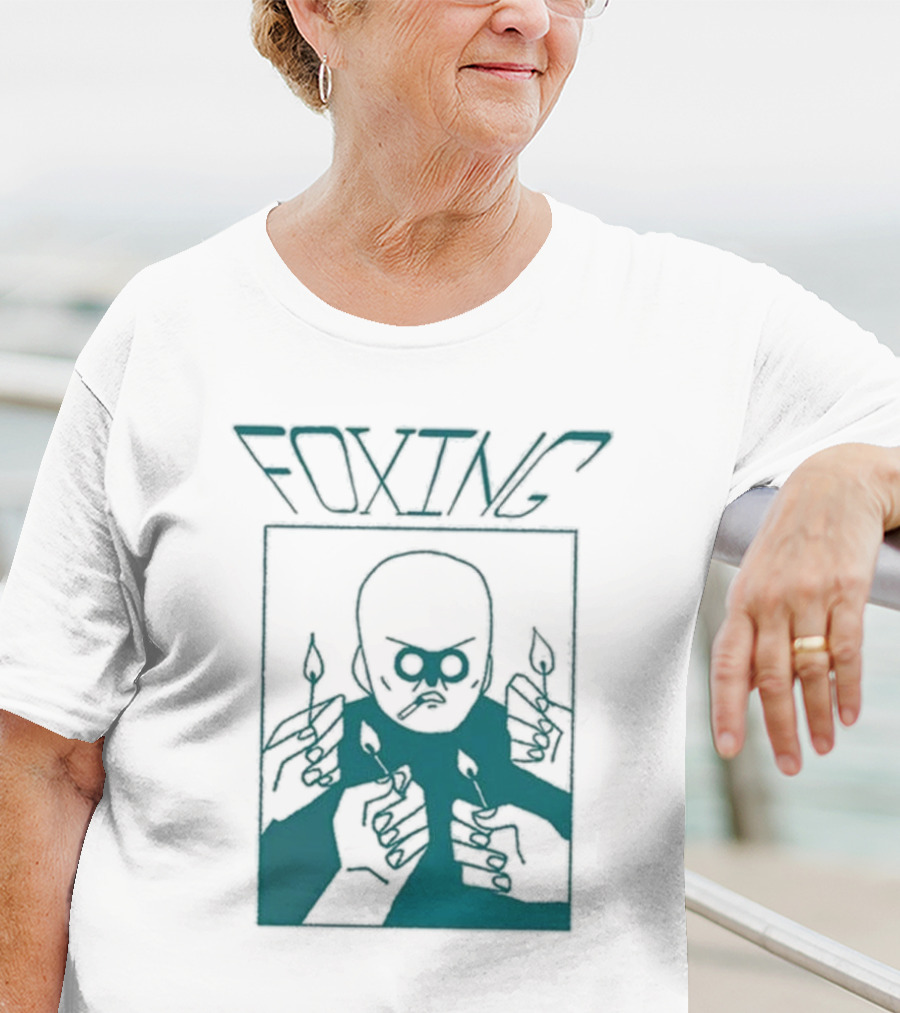 FOXING Cigman White Mysterious Smoker With Matches T-Shirt