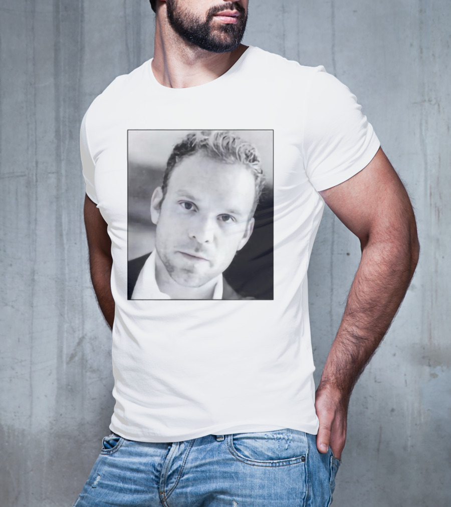 Jonathan Bailey Norbert Leo Butz Face Image T-Shirt