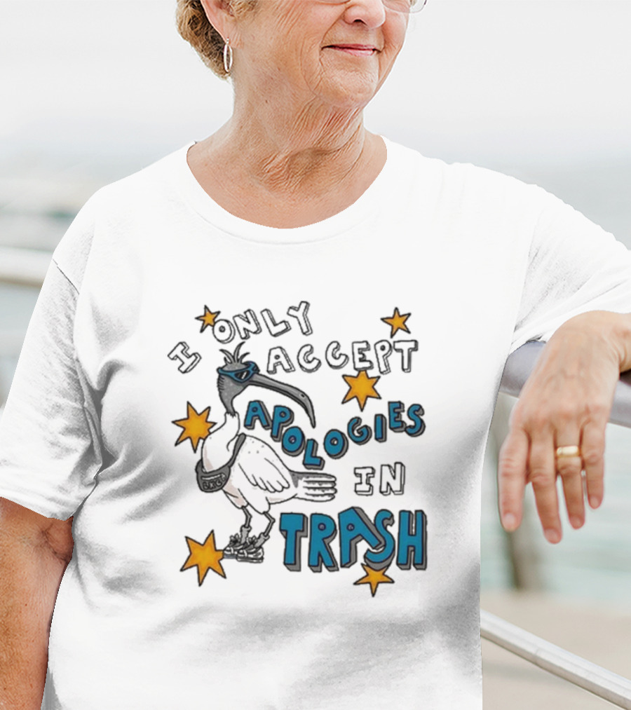 I Only Accept Apologies In Trash Ibis Sunglasses Stars T-Shirt