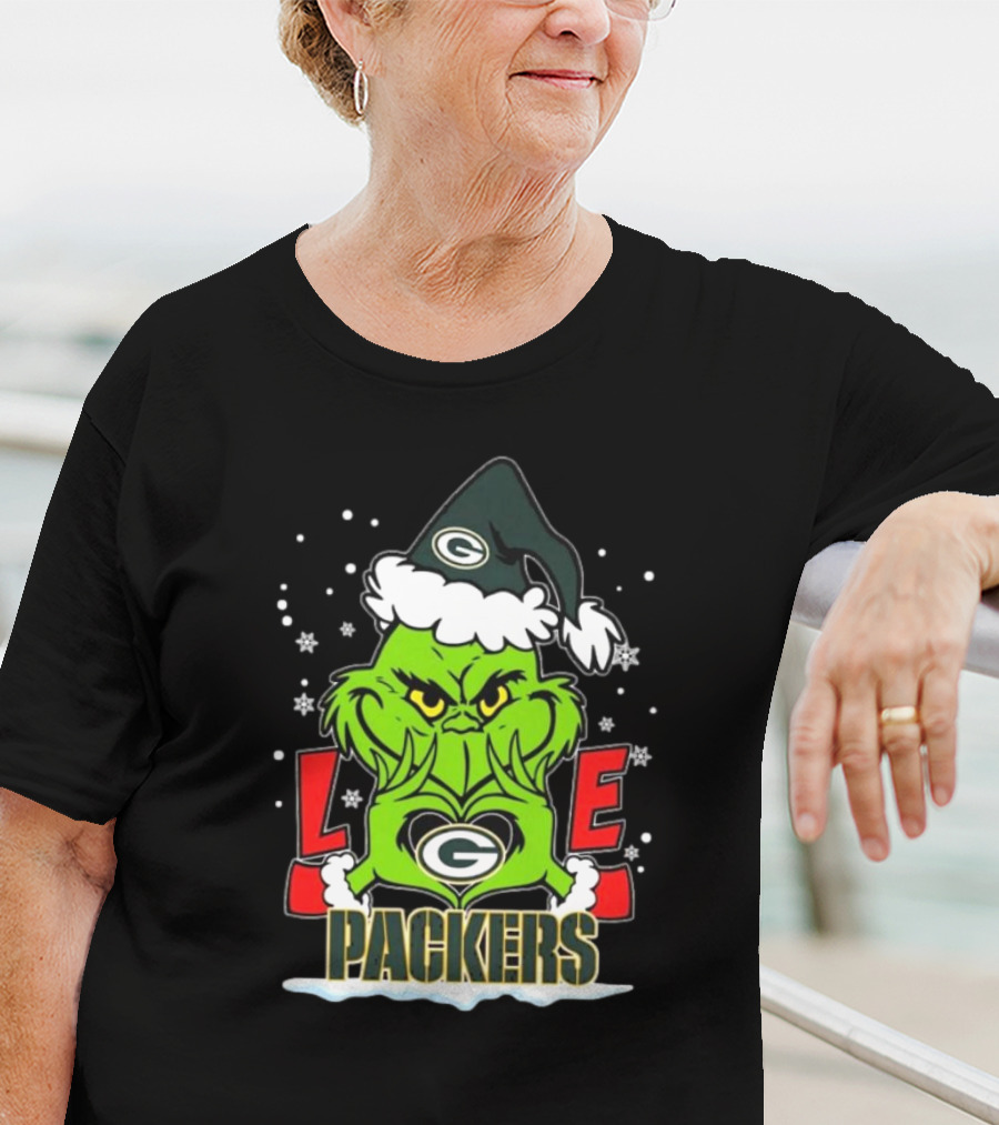 The Grinch Love Green Bay Packers Christmas Snowflakes T-Shirt
