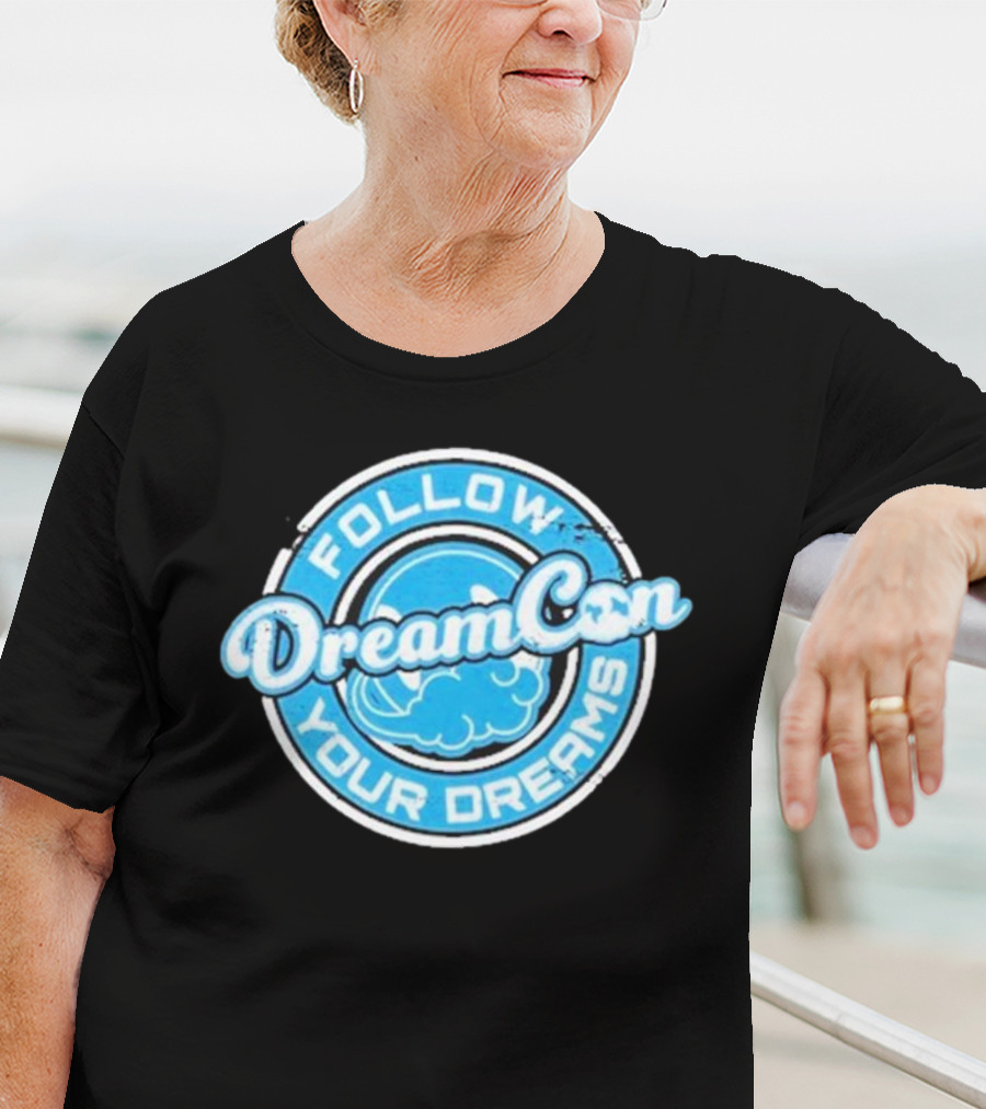 DreamCon Follow Your Dreams Dreamconvention Standard Cloud Badge T-Shirt