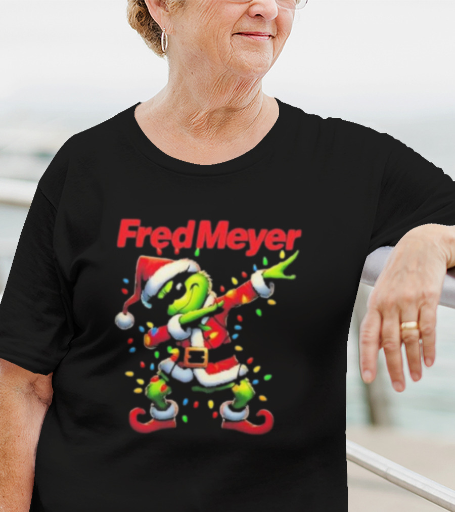 Fred Meyer Santa Grinch Dabbing Merry Christmas T-Shirt