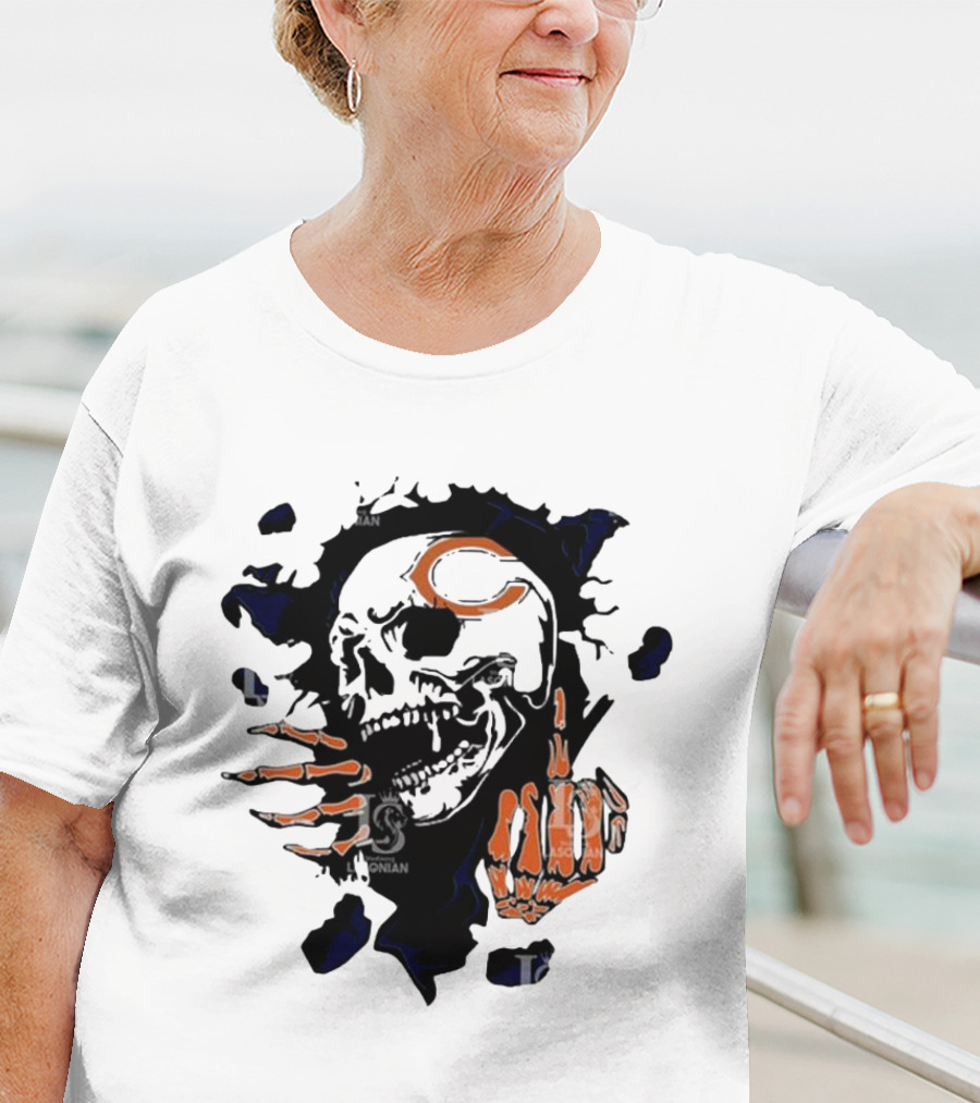 Chicago Bears Skull Middle Finger Logo T-Shirt
