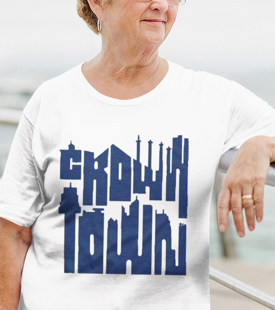Kansas City Royals Crown Town Skyline Text Art T-Shirt