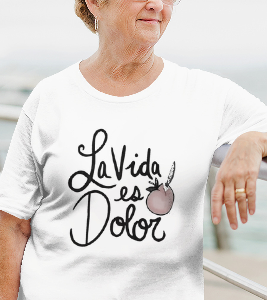 La Vida Es Dolor Red Heart Drawing T-Shirt