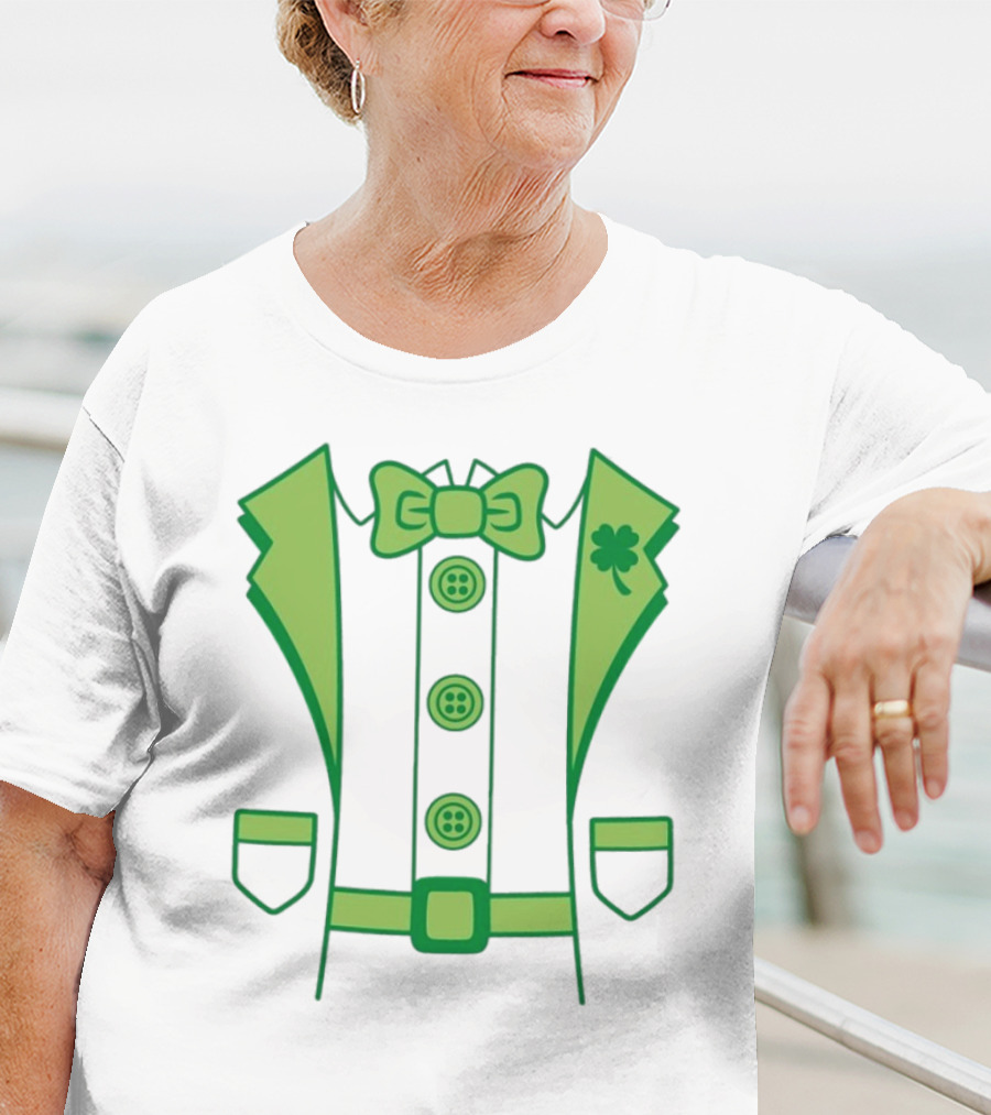 Leprechaun Suit With Bowtie And Shamrock St Patty’s Day T-Shirt