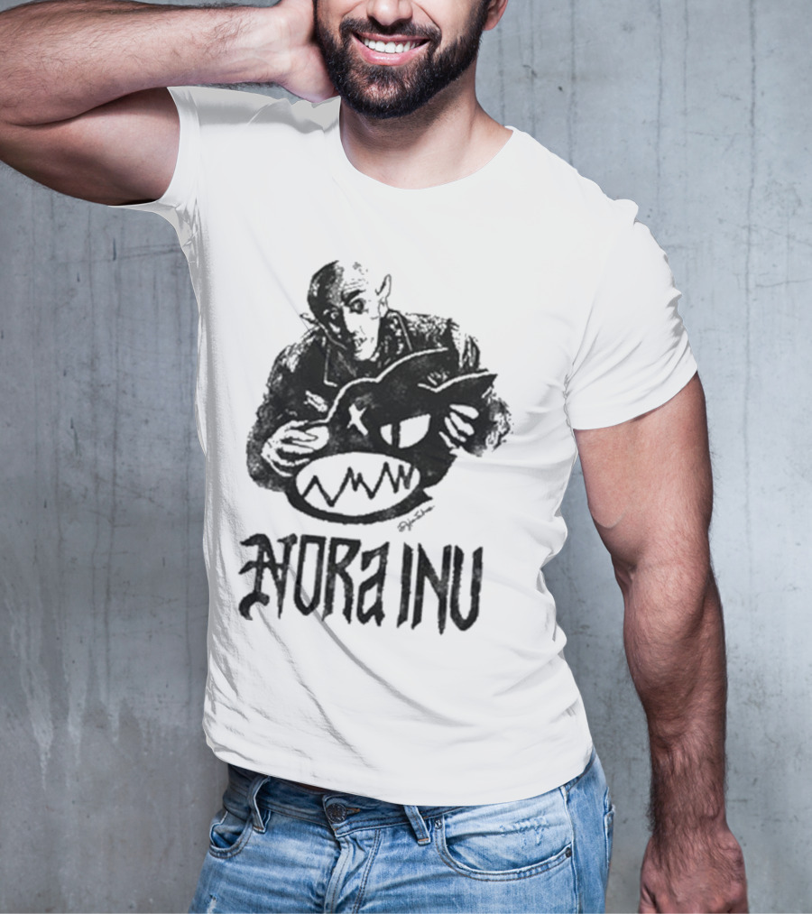 Nora Inu Vampyre Monster Art T-Shirt
