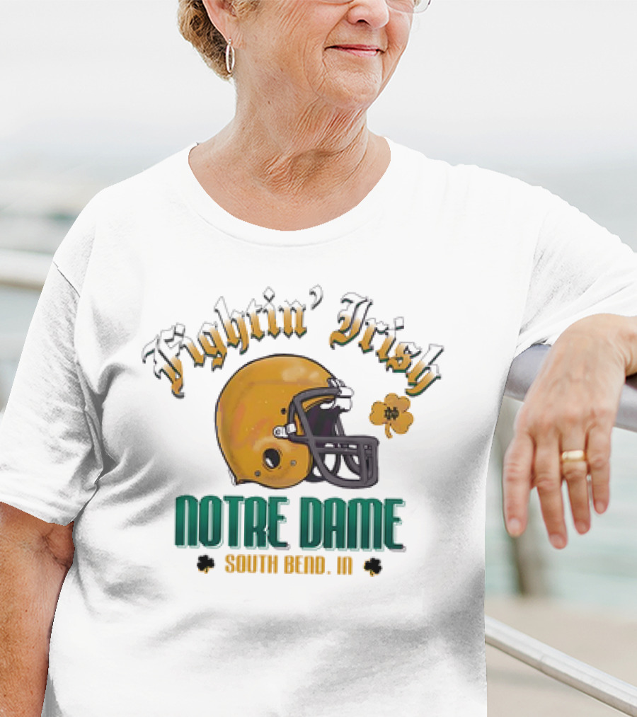 Fighting Irish Vintage Notre Dame Football South Bend IN Helmet Icon T-Shirt