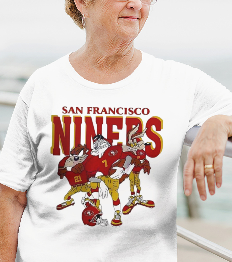 San Francisco 49ers Looney Tunes Cartoon Characters In Team Uniforms T-Shirt