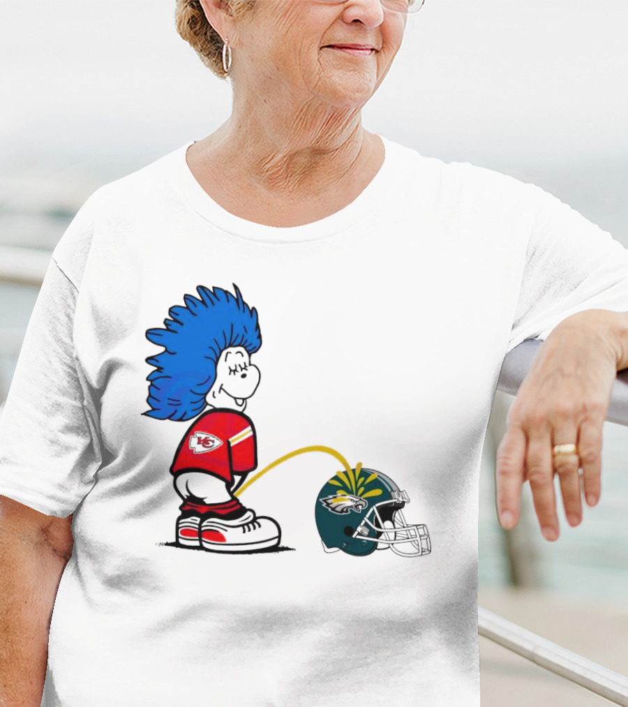 Thing One Kansas City Chiefs Piss On Philadelphia Eagles 2025 T-Shirt