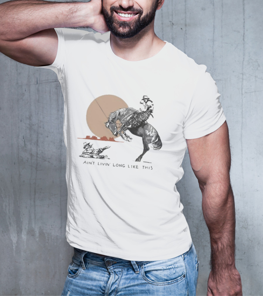 Waylon Jennings Ain’t Livin’ Long Like This Cowboy Rodeo Moon Scene T-Shirt