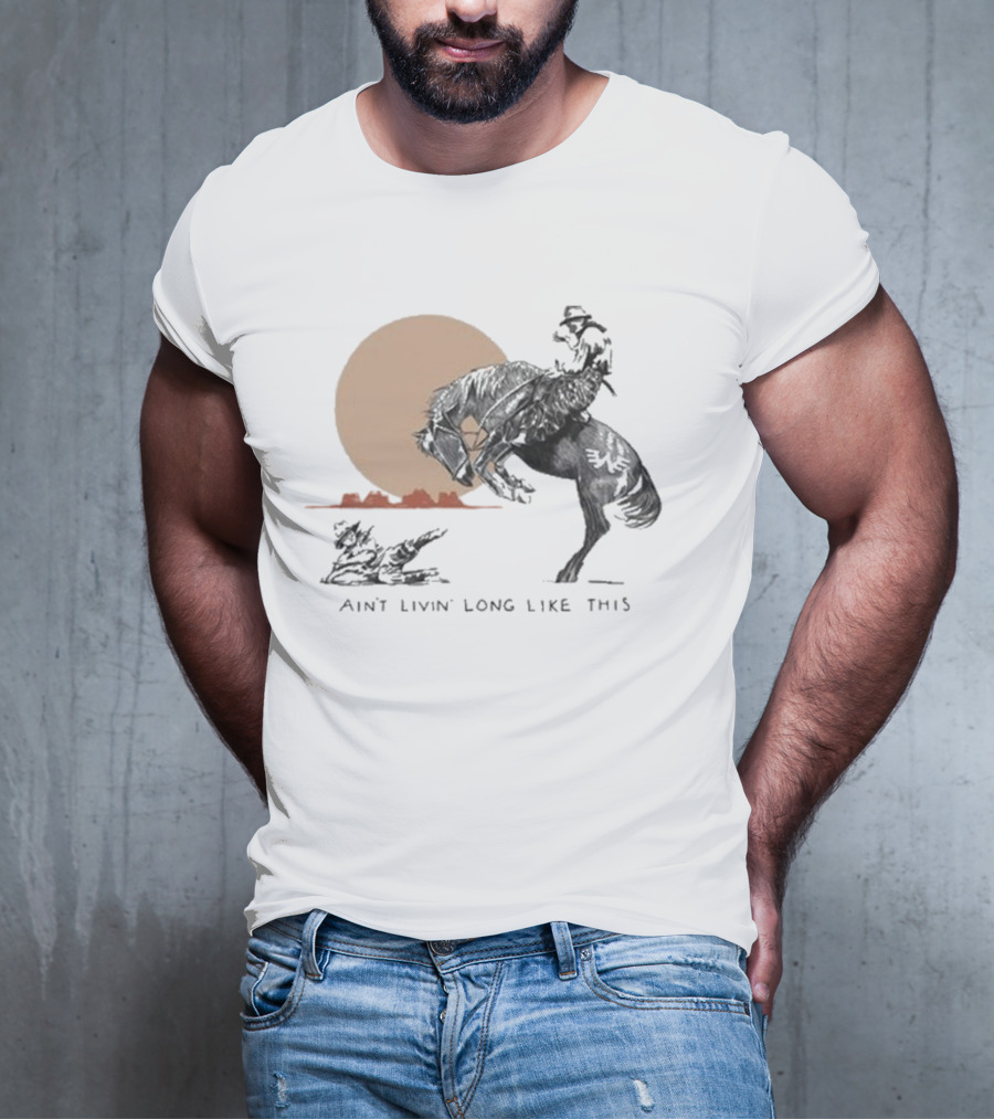 Waylon Jennings Ain’t Livin’ Long Like This Cowboy Rodeo Moon Scene T-Shirt