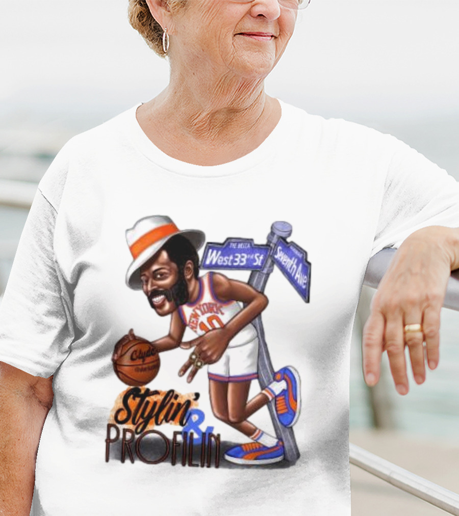 West 33rd St Seventh Ave Clyde Stylin Profilin New York Knicks Walt Frazier T-Shirt