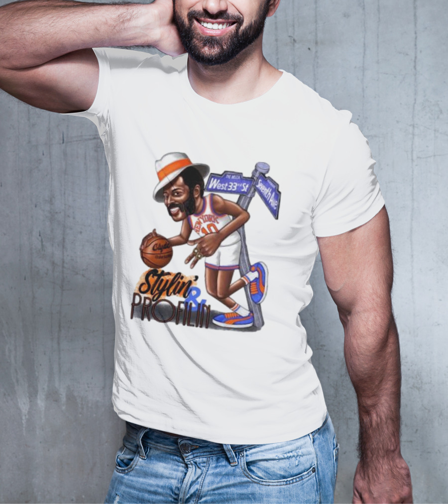 West 33rd St Seventh Ave Clyde Stylin Profilin New York Knicks Walt Frazier T-Shirt