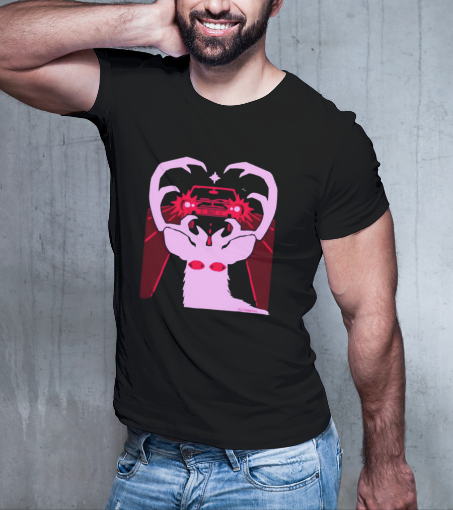 Eyes On The Back Of My Head Stagsbane Pink Deer Antlers Car Red Taillights T-Shirt