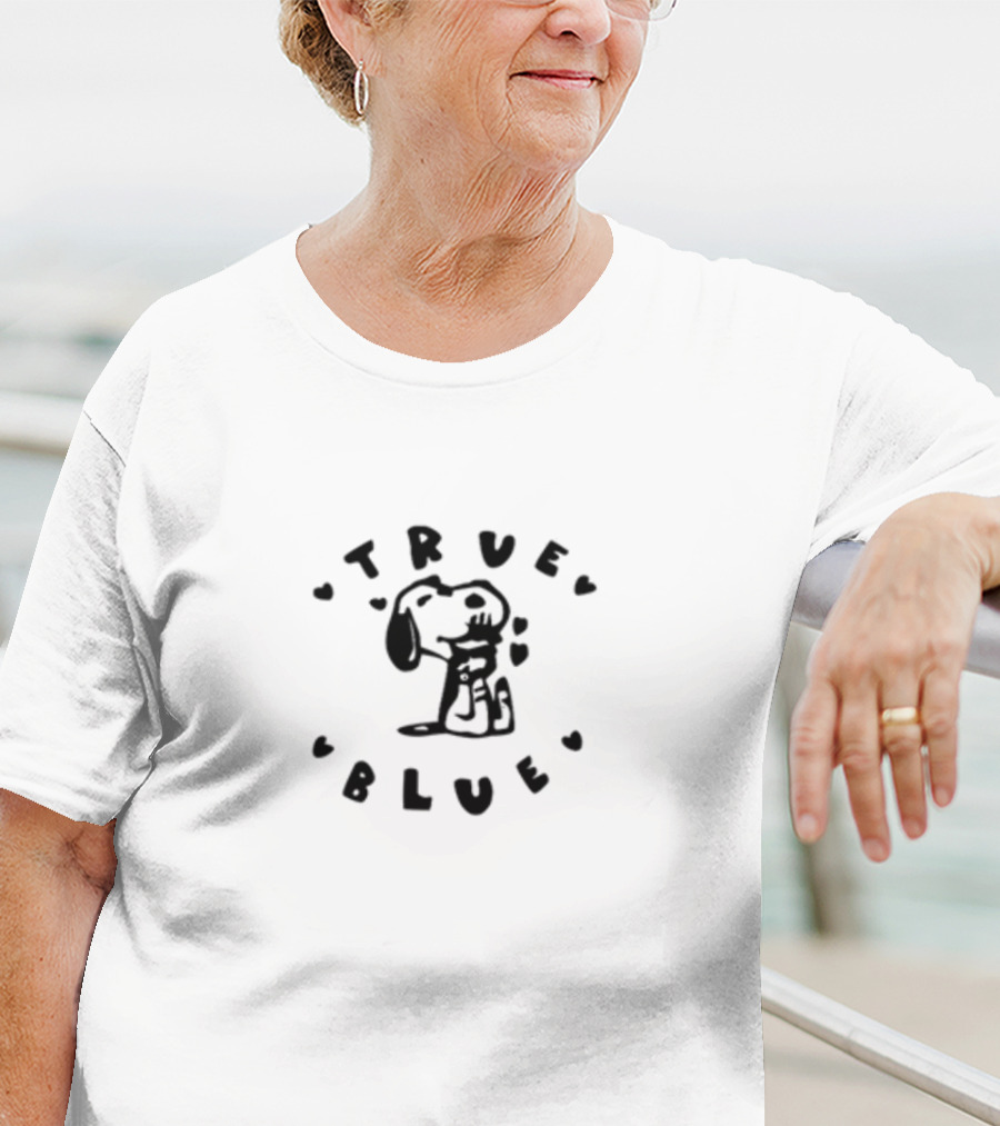 True Blue Snoopy Hearts Noexitclothing T-Shirt