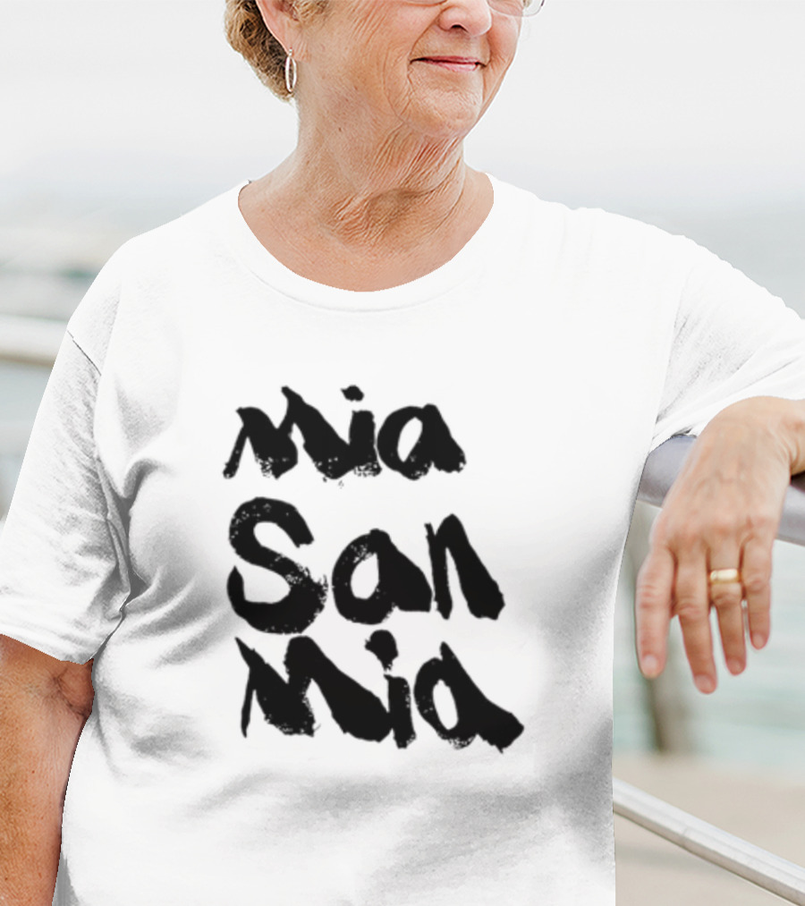Mia San Mia Bayern Munich Motto T-Shirt