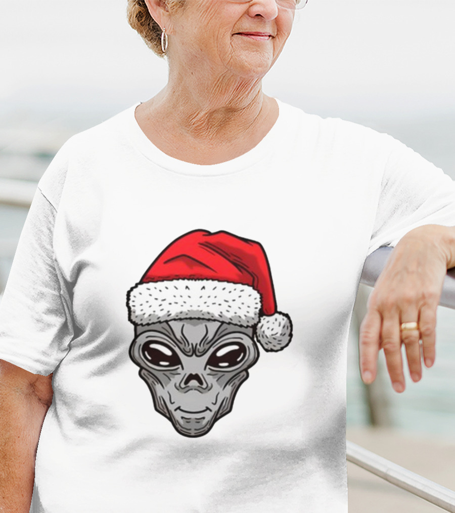 Xmas Santa Hat Alien Christmas T-Shirt