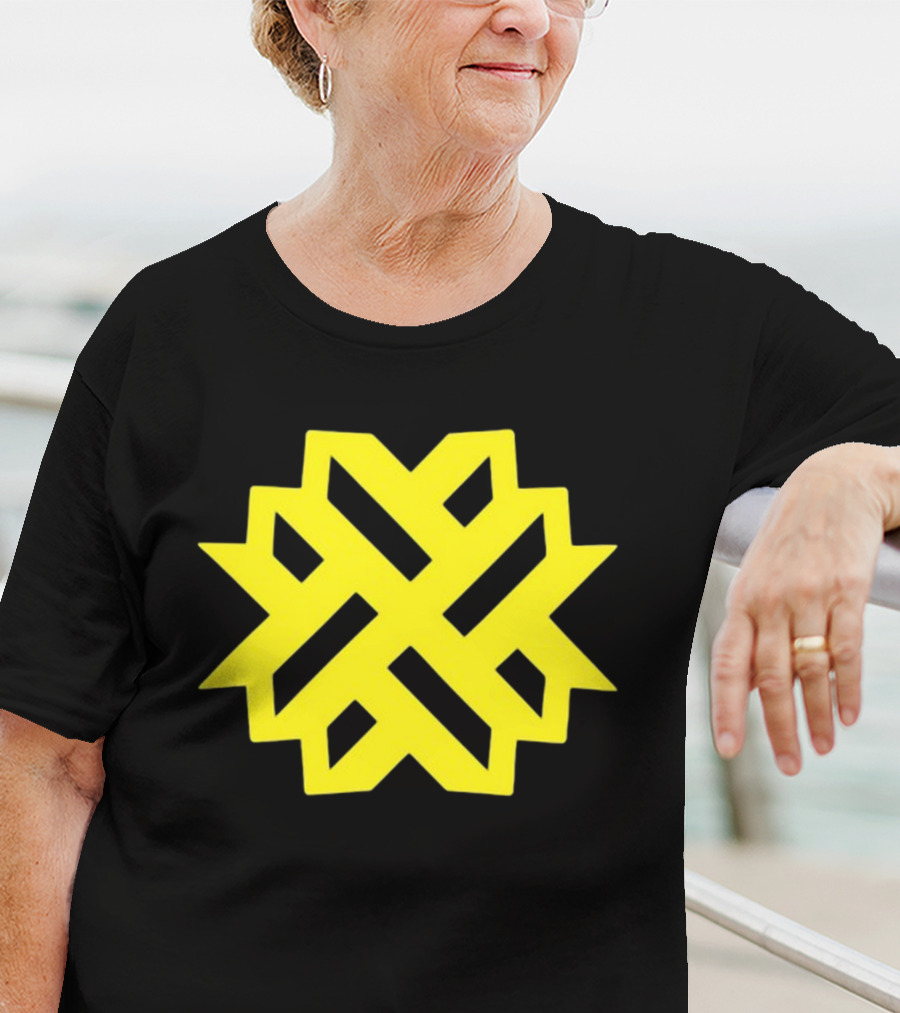 Naturewalkstudio Geometric Yellow Emblem T-Shirt