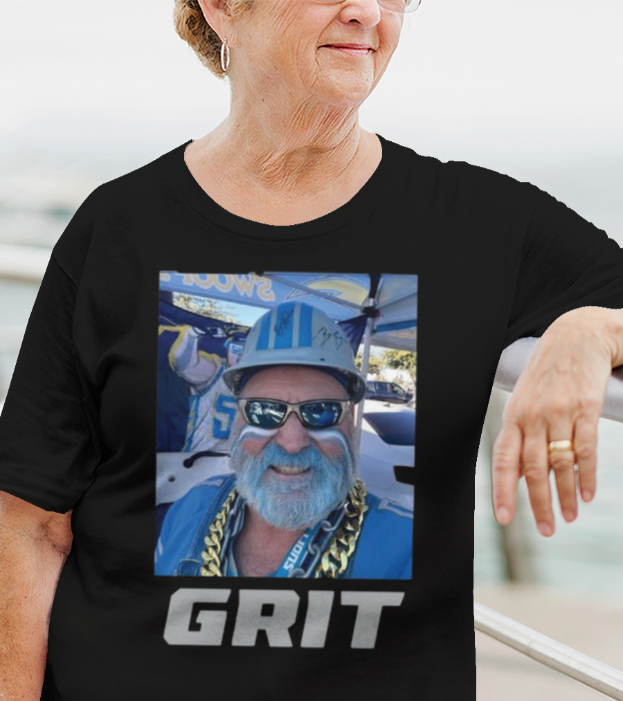 Lions Grit Gameday Enthusiast Celebrating Ron Crackman Crachiola T-Shirt