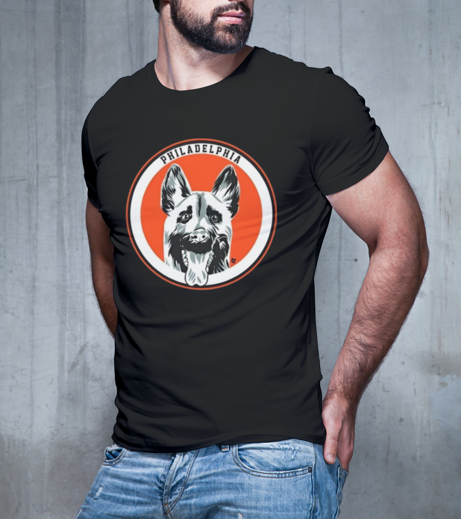Philadelphia Dogs Hockey Team Circle T-Shirt