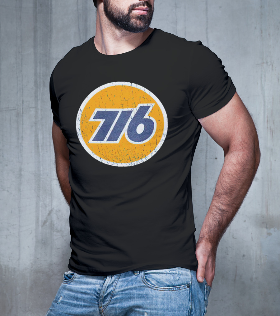 Pumped Up 716 Retro Sports Number Circle T-Shirt