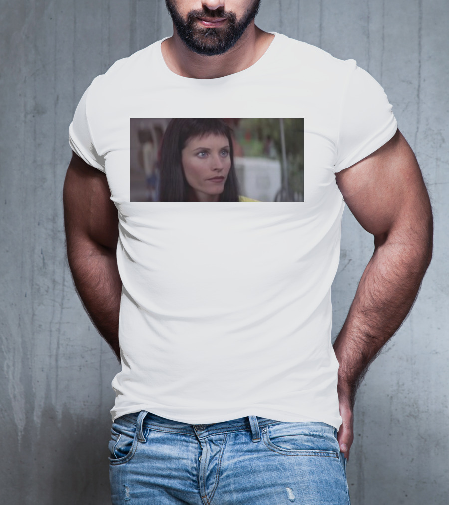 Courteney Cox Scream Movie Character House Party Scene T-Shirt