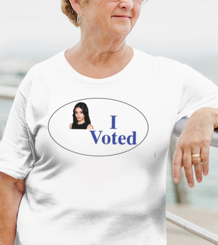 I Voted Saturn Rachel Zegler T-Shirt