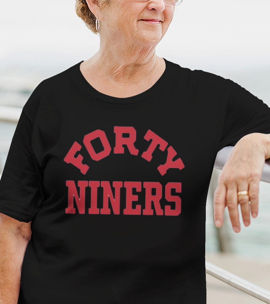 Homage Collection San Francisco Forty Niners Football Team T-Shirt