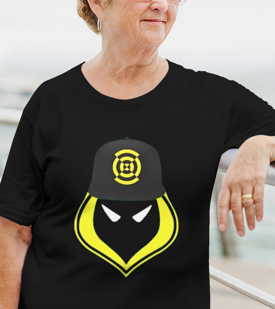 Lag-Liners Stealth Emblem With Black Cap And Yellow T-Shirt