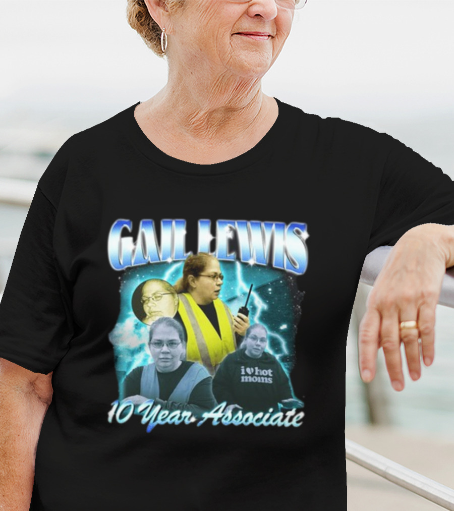 Gail Lewis 10 Year Associate I Love Hot Moms Vintage T-Shirt