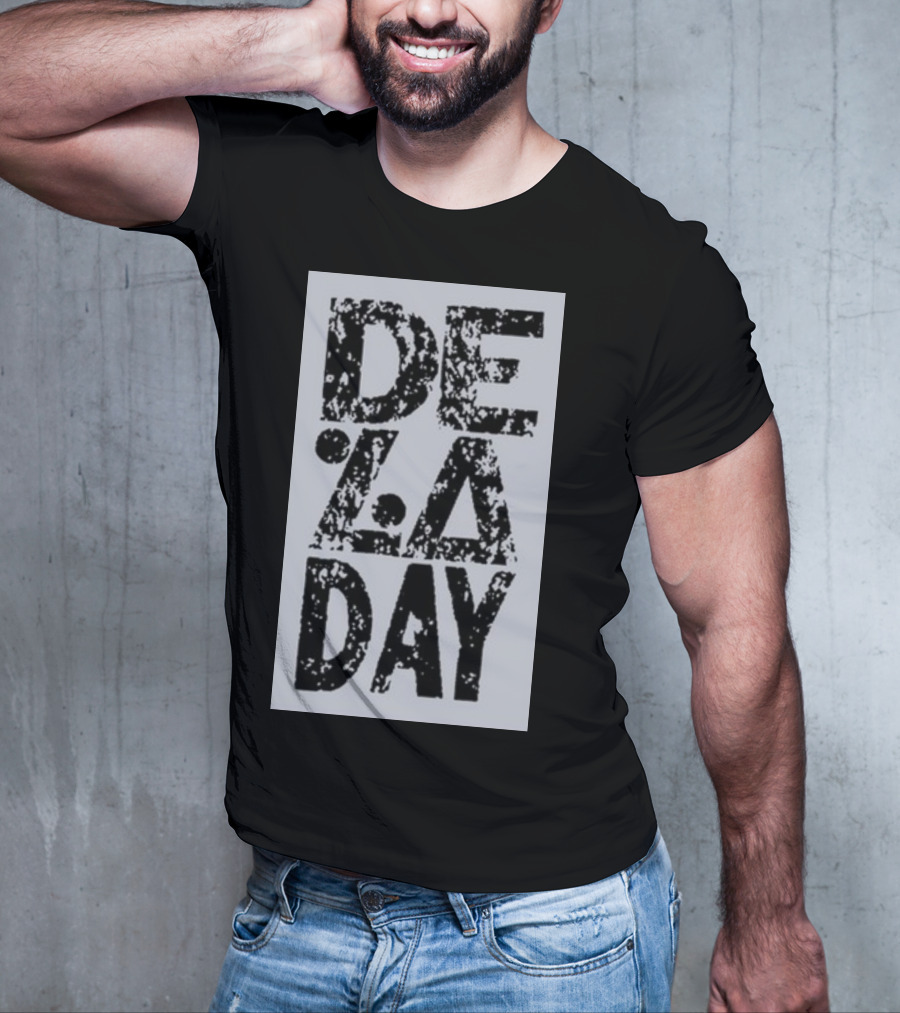DE LA DAY T-Shirt