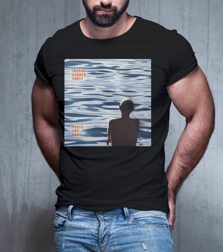 Russell Crowe Indoor Garden Party Prose And Cons Water Reflection T-Shirt